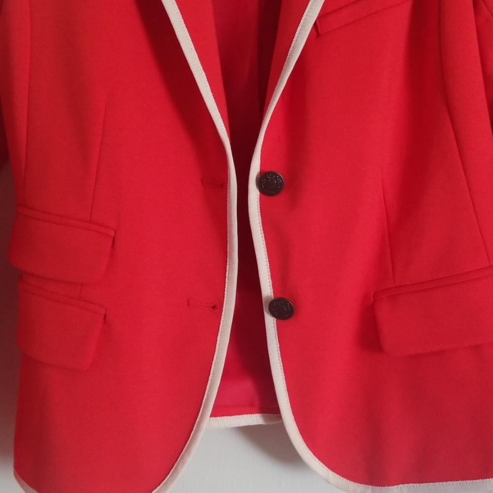 Blazer - Picture 2 of 4